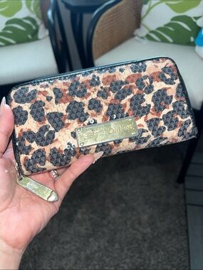 Betsey Johnson Leopard Zip-Around Wallet - Black/Tan/Pink